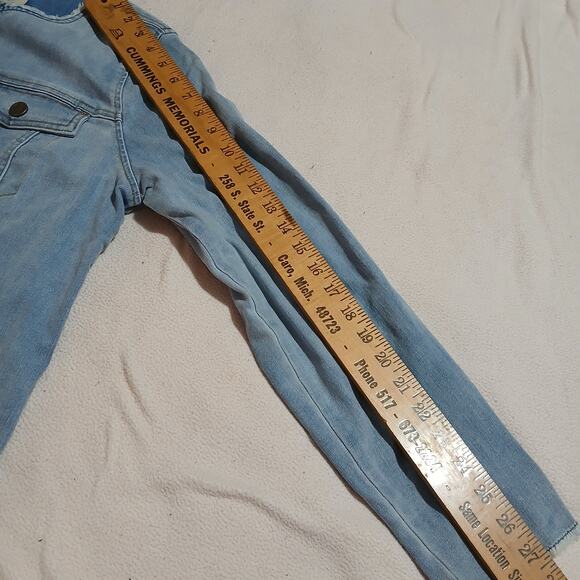 NWOT LOGO stretch denim light wash raw edge hem/sleeve snap front jacket sz 10 - Picture 12 of 15